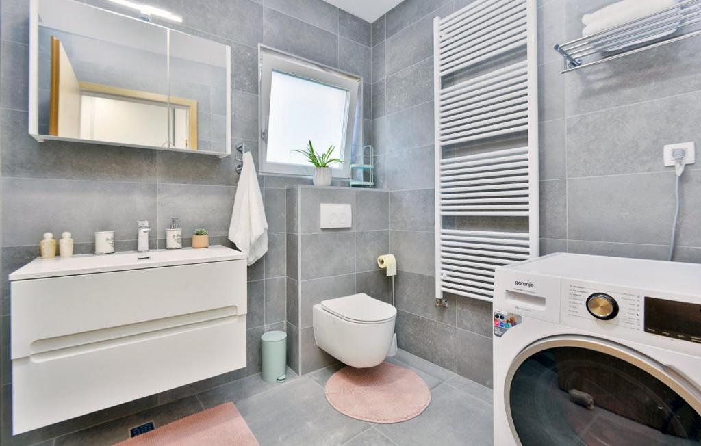 Kalimero apartman Križevci Esterno foto