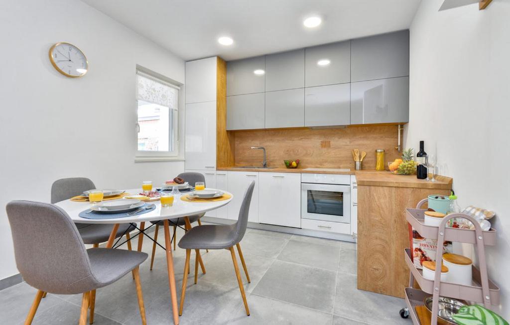 Kalimero apartman Križevci Esterno foto